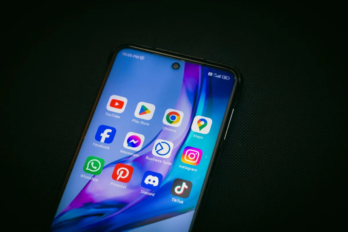 TikTok, X, Google e Meta em Alerta: A Luta Contra Apostas Ilegais em Plataformas Digitais