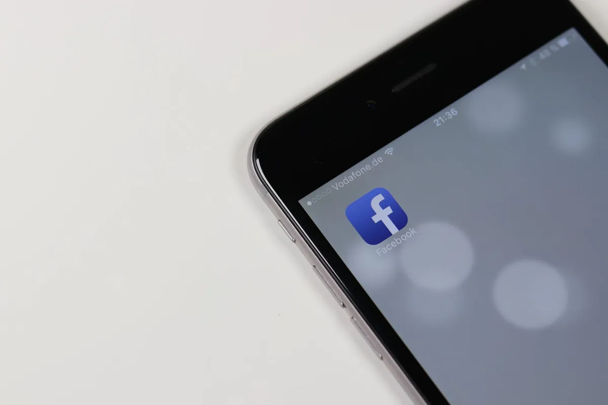 Revolução Digital: Facebook Lança App com IA para Influenciadores e Muda o Jogo