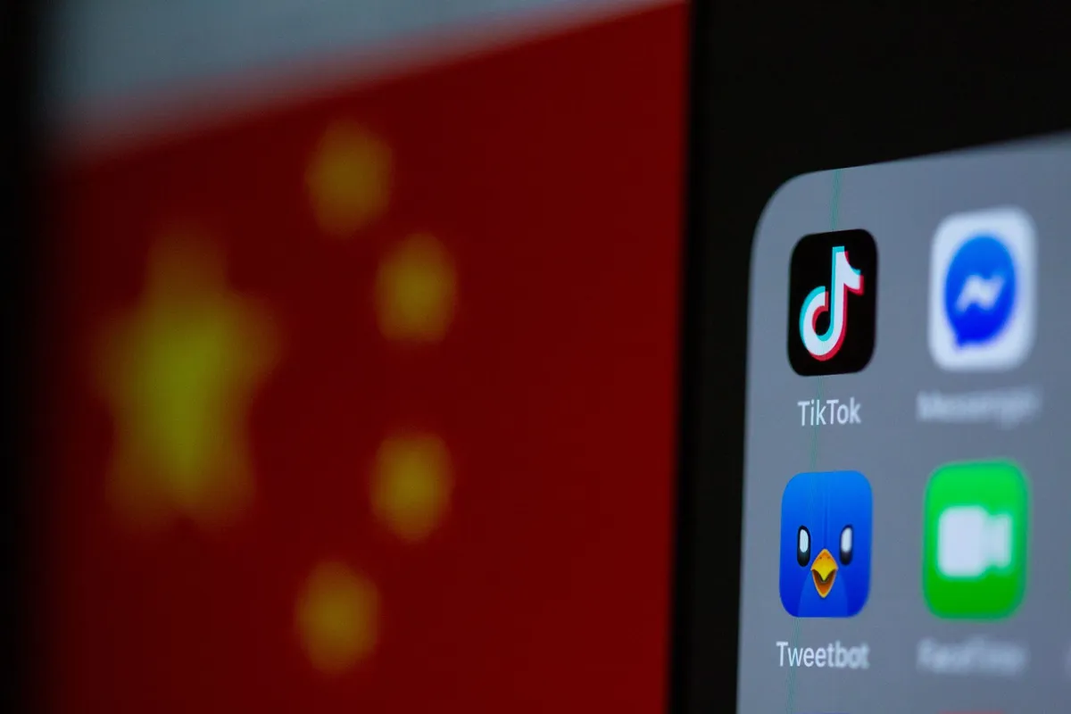 China Lidera a Revolução da IA com Nova Organização de Governança Global