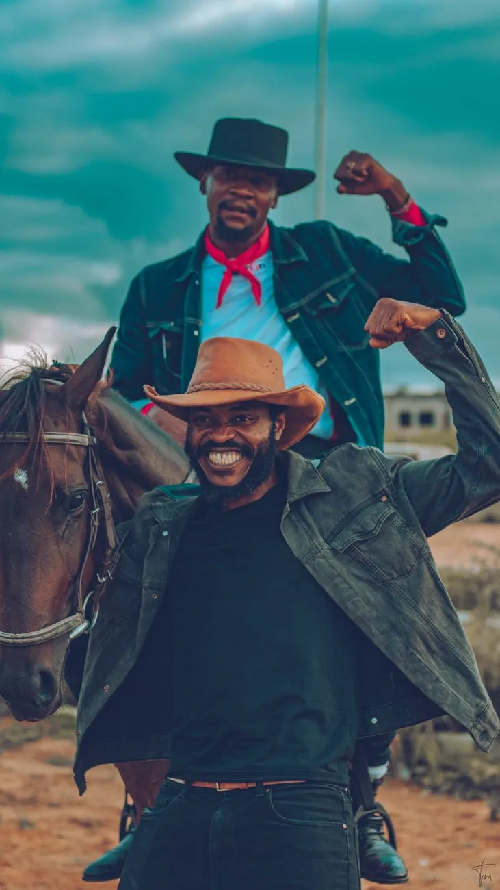 Desvende o Far Far West: Ouro, Jokers e Sobrevivência em um Guia Definitivo