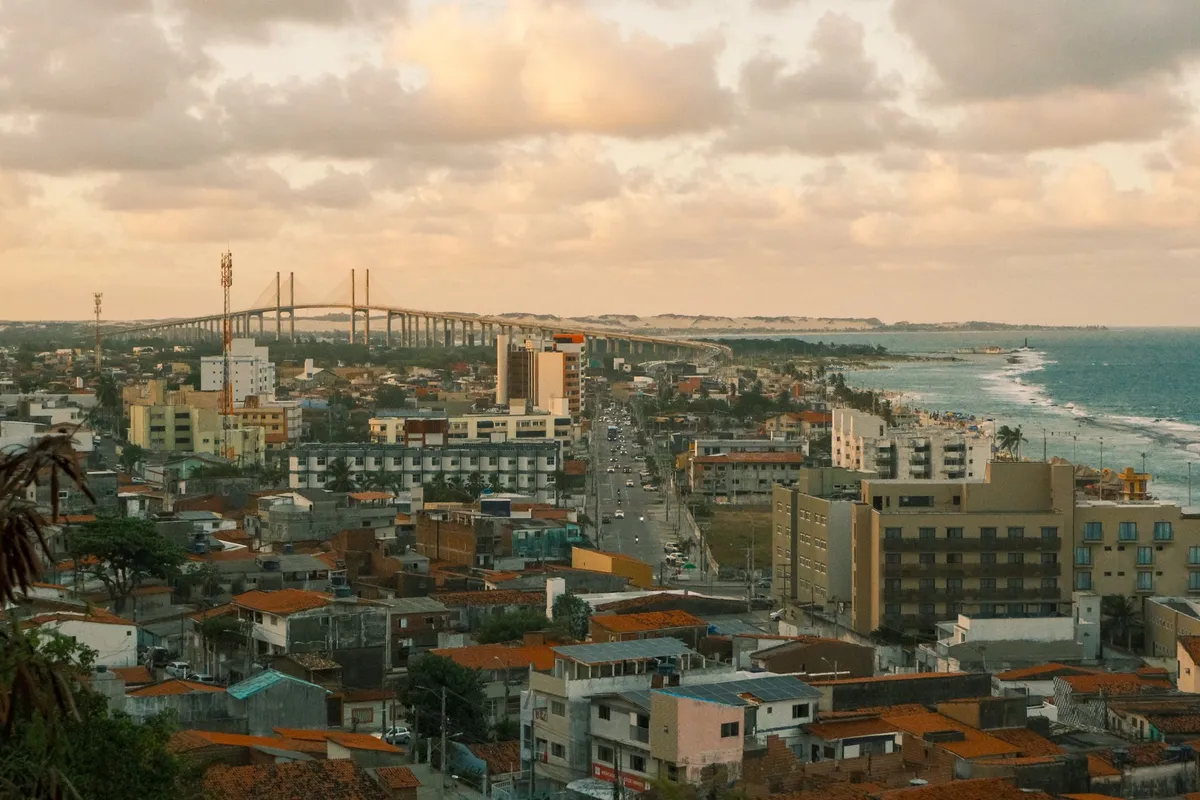 Descubra as Maravilhas do Brasil com o Guia de Cidades do Facebook