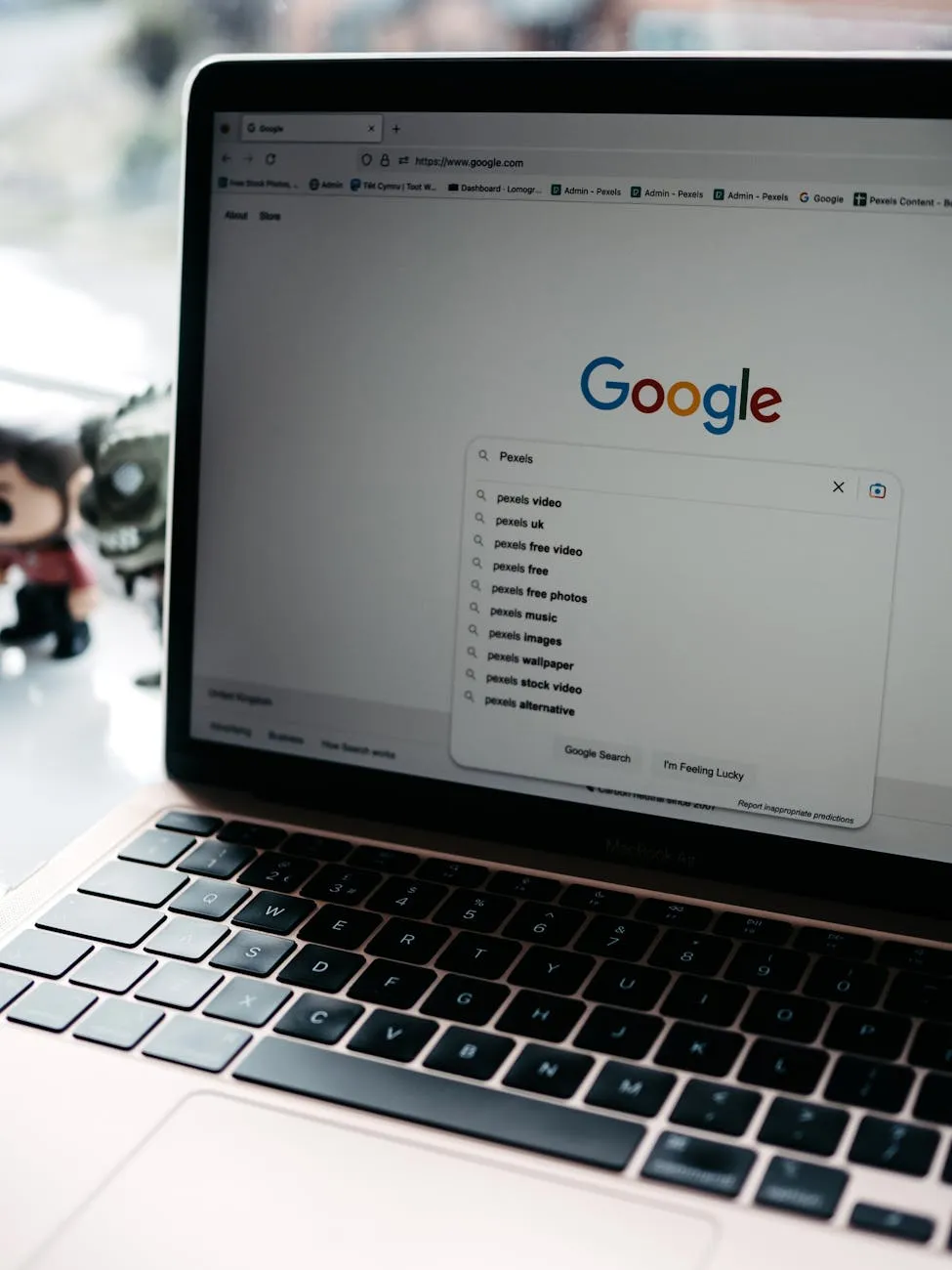 Escândalo no Google: Funcionário Lucre US$ 1 Milhão com Dados Internos